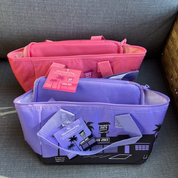 Trader Joe's Mini Insulated Purple & Pink Cooler Bag-Set of 2- NEW w/tags - Picture 4 of 4